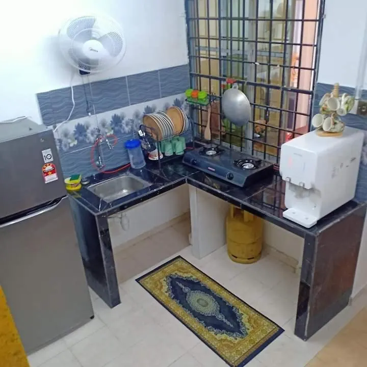Khairul Homestay Taman Tengiri Seberang Jaya Kampong Telok